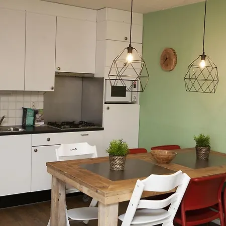 Kidsbungalow * Вортхёйзен